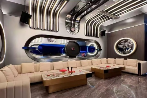 和田夜场招酒水促销员！高薪就业从这里启程